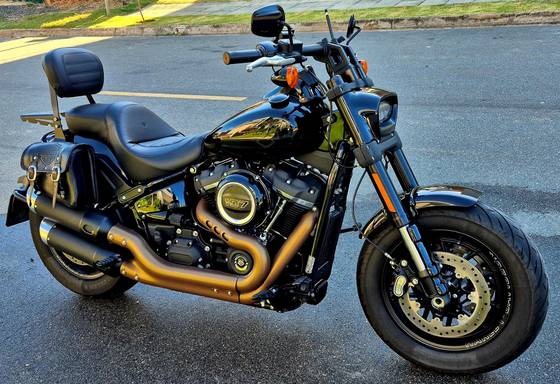 HARLEY-DAVIDSON SOFTAIL FAT BOB 107 